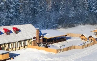 Баннер компании Комарово village