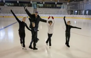 Баннер компании СДЮШОР по фигурному катанию на коньках