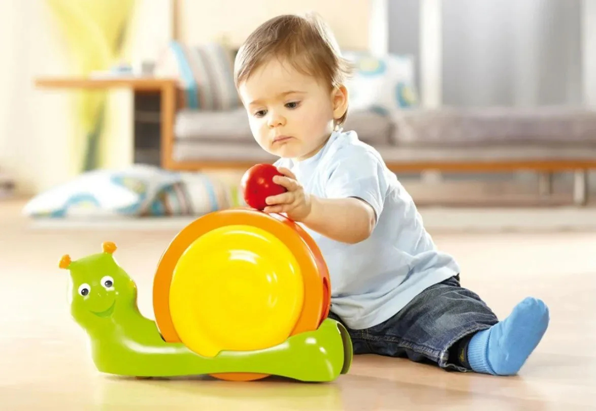 Миф или правда: вредна ли для ребенка W-поза?