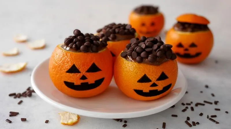 Простые, но ужасно вкусные угощения на Хэллоуин для детей