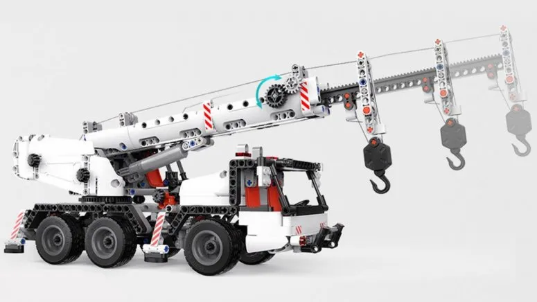 ТОП-10 подарков детям на Новый год 2023 до 150 рублей