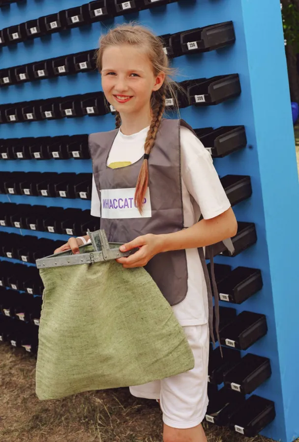 Фотофакт: в Ботаническом саду прошел большой семейный фестиваль «Букидс. Профессии»