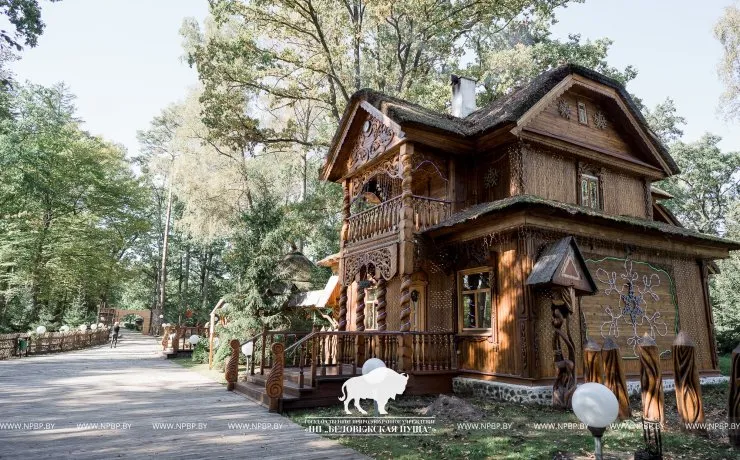 Поместье Деда Мороза в Беловежской Пуще