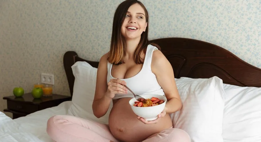 Идеи завтрака при беременности и утреннем токсикозе (с рецептами)