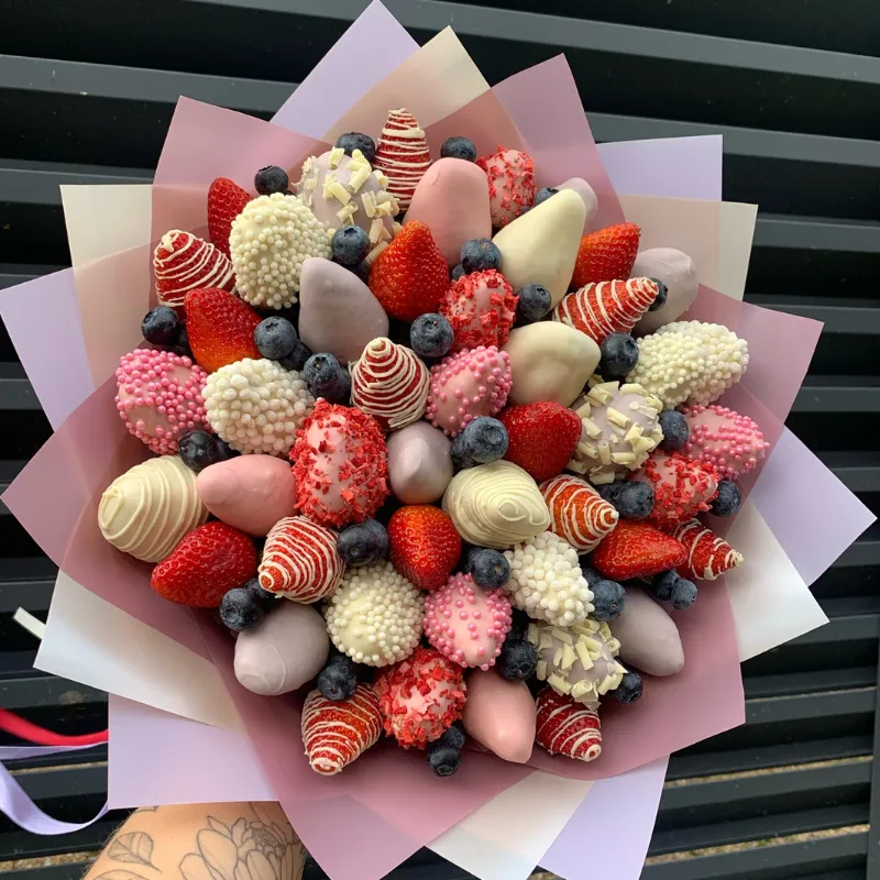 Что подарить на 8 марта: топ-30 идей подарков для жены, мамы, бабушки и дочки