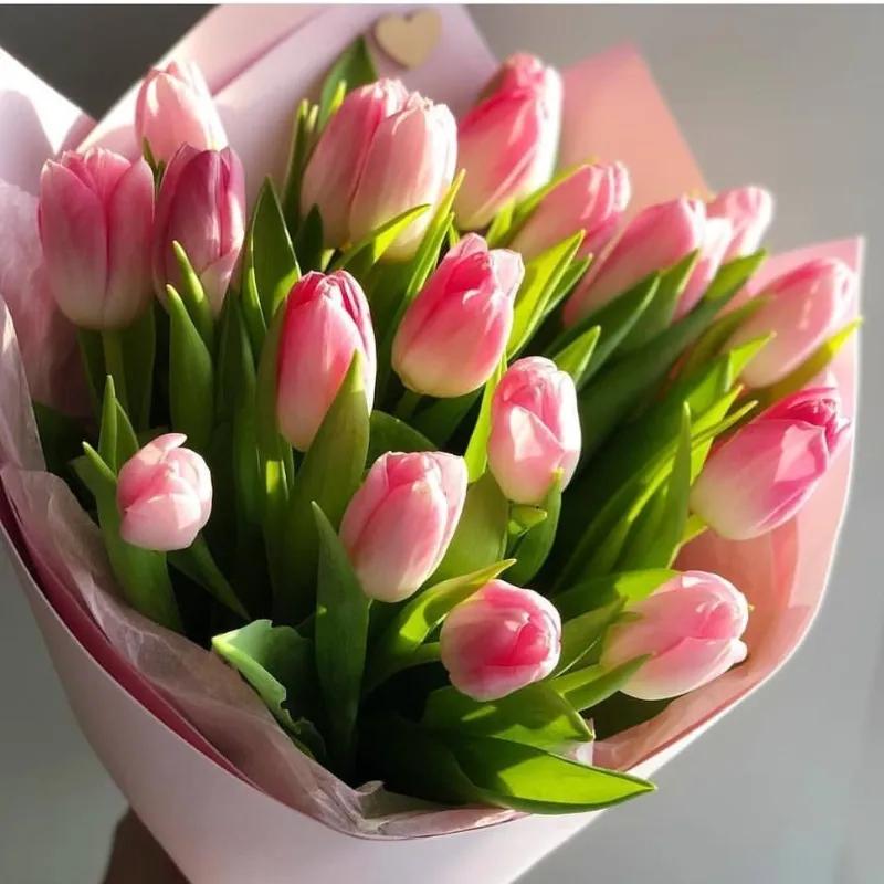 Что подарить на 8 марта: топ-30 идей подарков для жены, мамы, бабушки и дочки