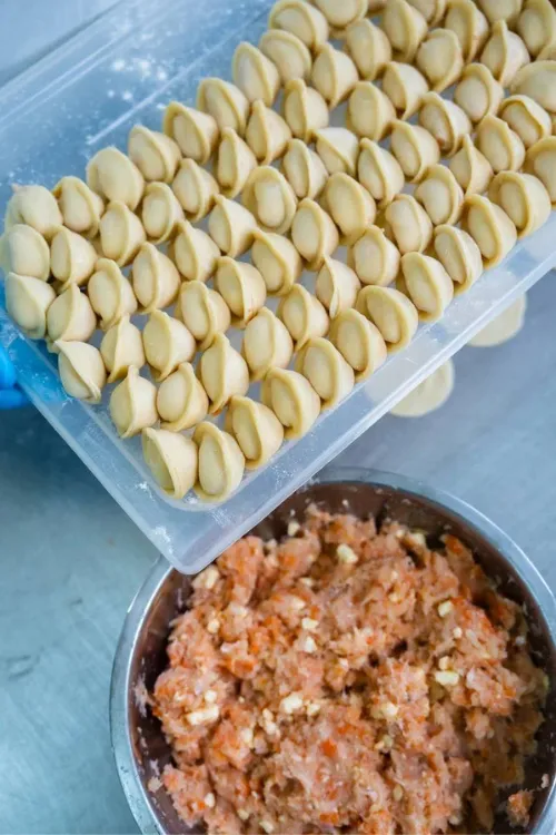 ТОП-3 службы доставки еды в Минске: морепродукты, полуфабрикаты,  готовая еда