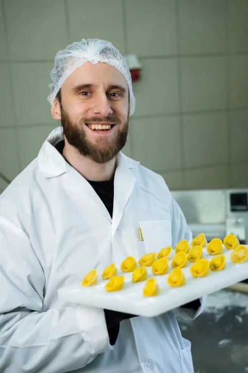 ТОП-3 службы доставки еды в Минске: морепродукты, полуфабрикаты,  готовая еда