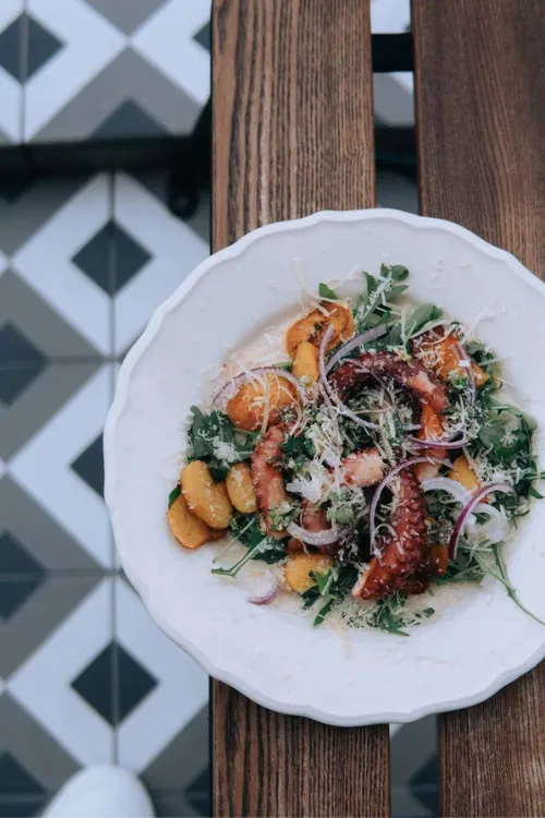 ТОП-3 службы доставки еды в Минске: морепродукты, полуфабрикаты,  готовая еда