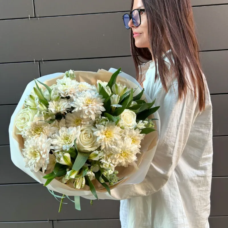 Что подарить учителю на День Учителя: подборка классных и недорогих подарков