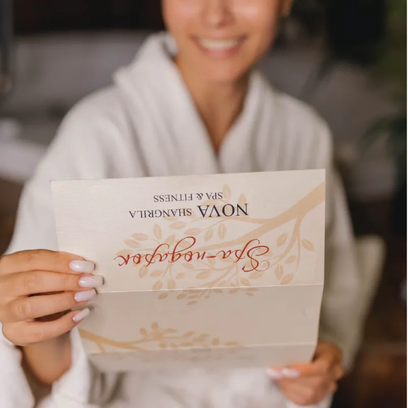 Что подарить учителю на День Учителя: подборка классных и недорогих подарков