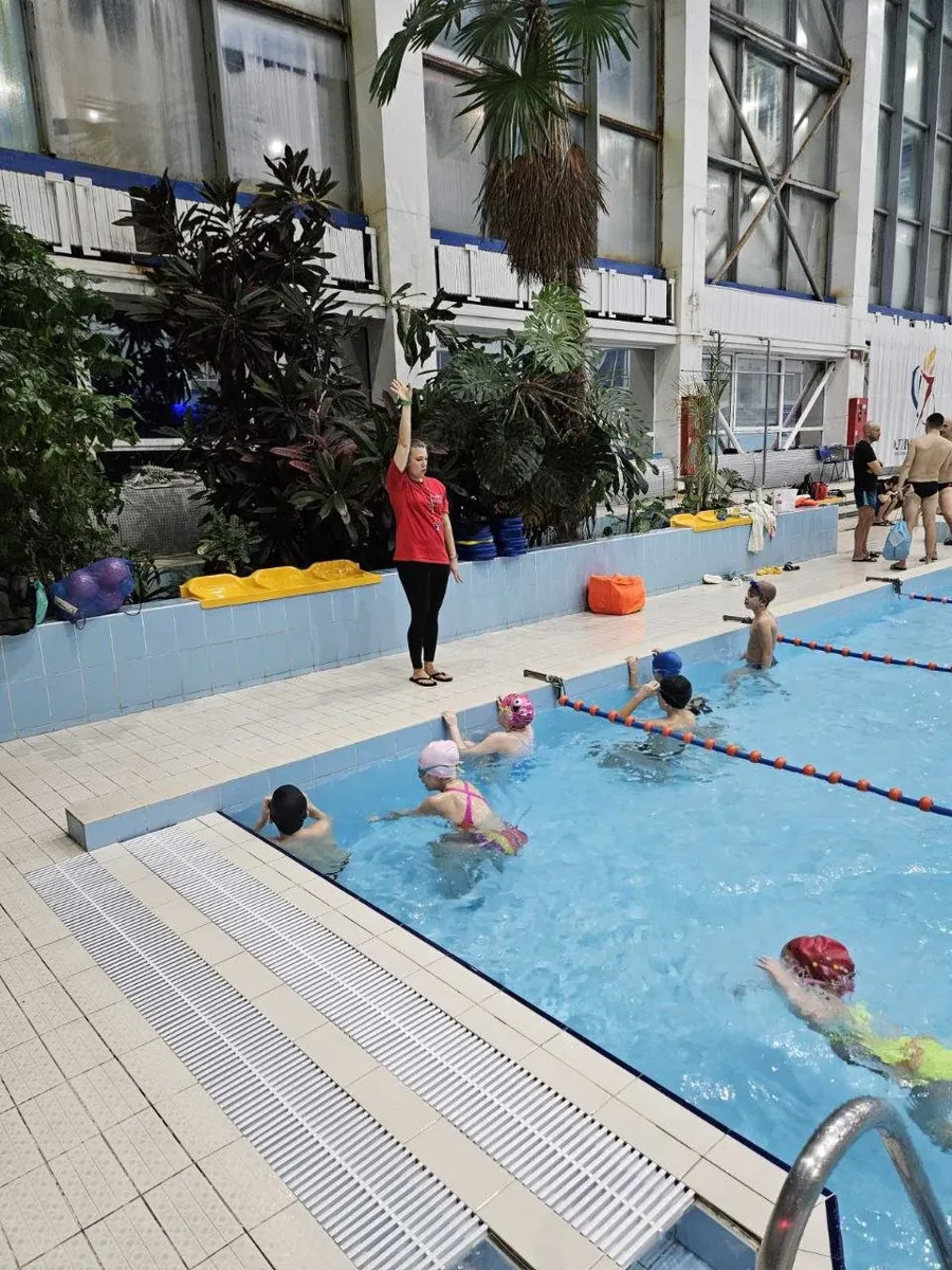 Школы плавания для детей в Минске: лучшие предложения 2025 года