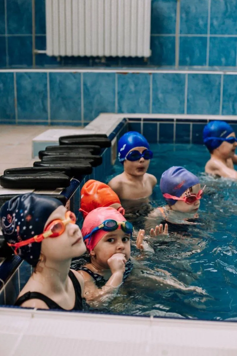 Школы плавания для детей в Минске: лучшие предложения 2025 года