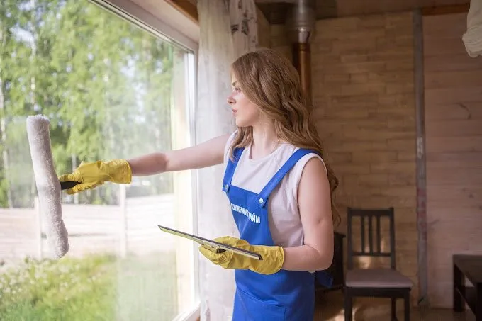 ТОП-5 надёжных клининговых компаний в Минске: обзор услуг и цен