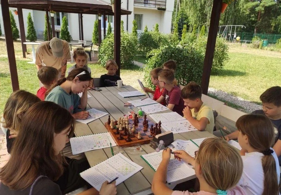 Летние каникулы 2025 в Беларуси: 12 лучших вариантов детского отдыха с проживанием