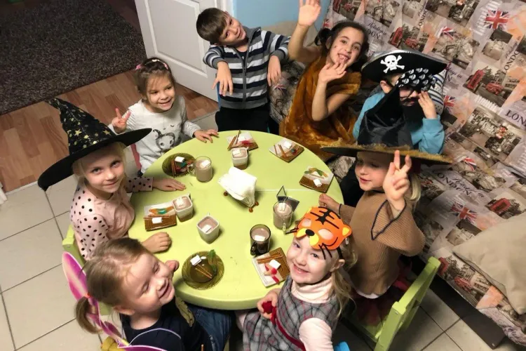 Британская школа в Минске: семейная скидка 10% на каждый абонемент и 15% многодетным