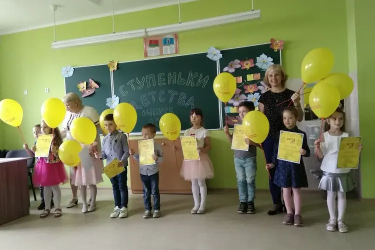 Семейные скидки в центре «Ступеньки детства»: 25% на младшего из двоих детей, 10% многодетным, 15% детям с инвалидностью