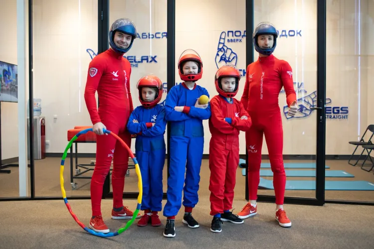 «Счастливые часы» в iFLY Minsk: детский полёт в аэротрубе по будням с 12:00 до 14:00 — от 60 BYN