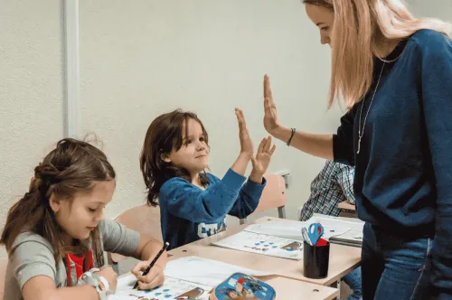 3 ошибки родителей при выборе репетитора: мнение логопеда и дефектолога