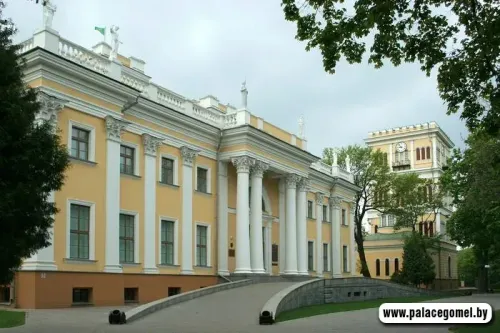 Последняя среда месяца во дворце Румянцевых и Паскевичей (Гомель): 7 BYN учащимся и 10 BYN взрослым