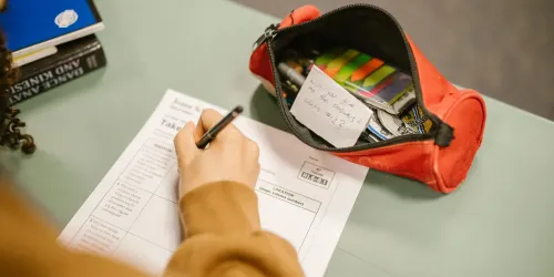 Подготовка к ЦТ по английскому языку 2027–2028: что изменится и как помочь ребенку набрать 90+