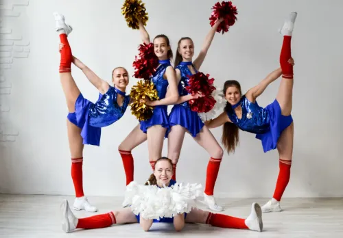 Логотип Chili kids