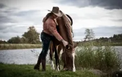 Логотип Контур