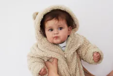 Бренд Reserved представил новую коллекцию одежды для новорожденных Newborn