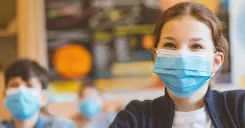 Вероятность, что ребёнок умрёт от коронавируса составляет 1 шанс на 300 000