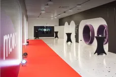 В Минске открылось кинопространство mooon с кроватями и гамаками, залом для самых юных зрителей и авторскими коктейлями