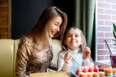 Можно ли детям есть суши?