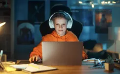 Правоохранители рассказали, как кибермошенники вовлекают детей в преступления