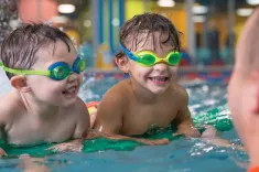 Почему детям с гиперактивностью нужно плавать: мнение тренера-профессионала