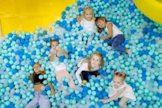 Логотип FREEDOM