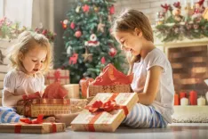 Что подарить ребенку 6-7 лет на Новый год: 10 классных идей на любой кошелек