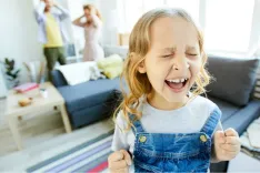 5 причин, почему дети плохо себя ведут