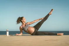 3 места в Минске, где можно позаниматься спортом во время беременности: йога, аква-йога, силовые тренировки