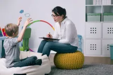 Признаки того, что вам следует отвести ребенка к психологу