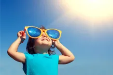 Как правильно выбрать солнечные очки для ребёнка?