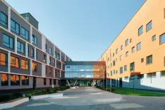 В Новой Боровой открылась одна из самых крупных школ в стране - Школа талантов с арт-центром и скейтпарком