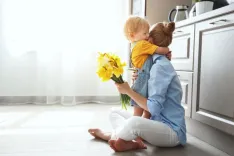 Подарки ко Дню матери: идеи для каждого