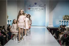 Модельные школы для детей: полезный опыт или дань индустрии?