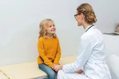 Детские гинекологи в Минске: 6 надежных клиник для вашей дочери