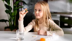 Витамин D, Омега-3, цинк для детей: что обязательно, а что — пустая трата денег. Разбор педиатра