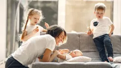 Прибавка к семейному бюджету: с 1 февраля в Беларуси вырастут все виды детских пособий. Новые цифры