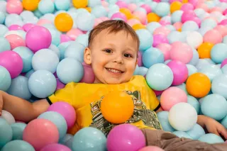 Баннер компании Banana City