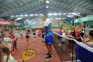 Баннер компании Макс Мирный Центр