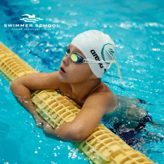 Баннер компании Swimmer School