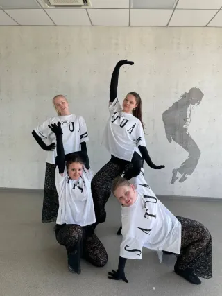 ArtPlay - Современные танцы - фото 14